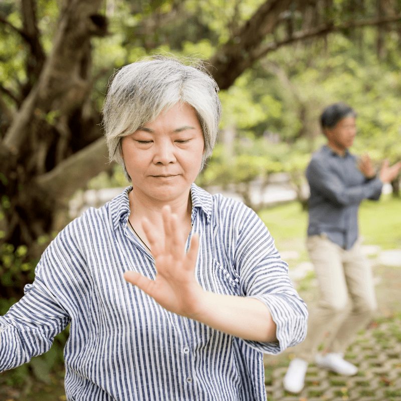 Fashionable Qi Gong Overview: Lee Holden’s Quest On Mindvalley